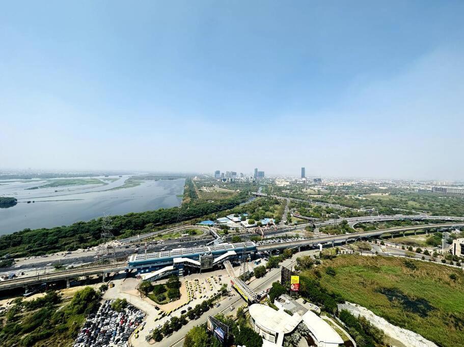 Cloud Stay@41St Floor Noida Eksteriør bilde