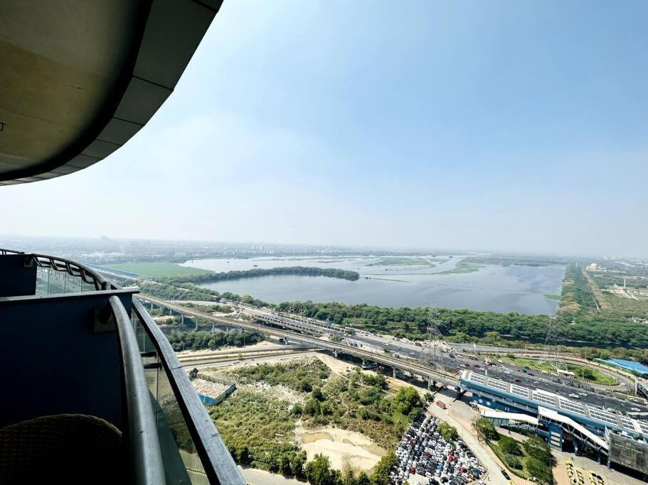 Cloud Stay@41St Floor Noida Eksteriør bilde